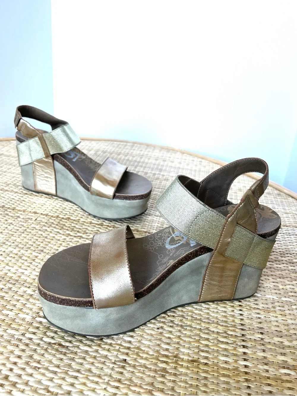 OTBT Bushnell wedge sandal metallic bronze platform sole leather/textile upper 9